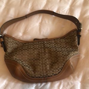 Beautiful brown Coach purse in excellent condition